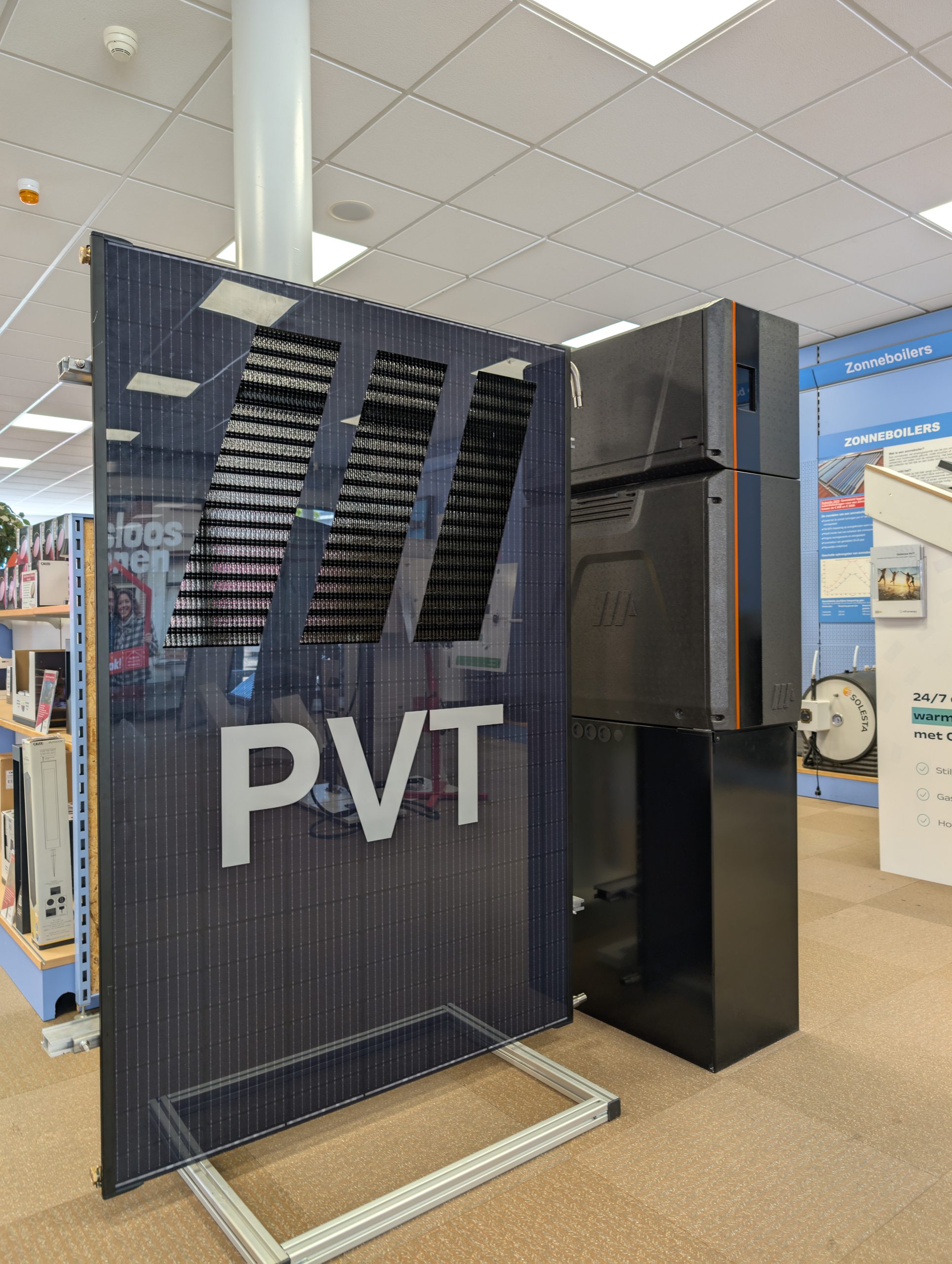Triple Solar PVT
