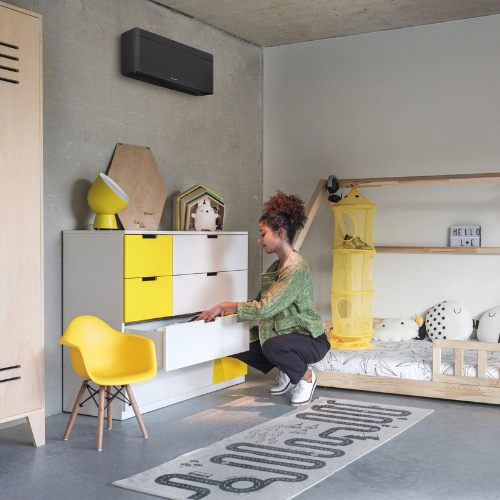 stylish daikin airco in kamer